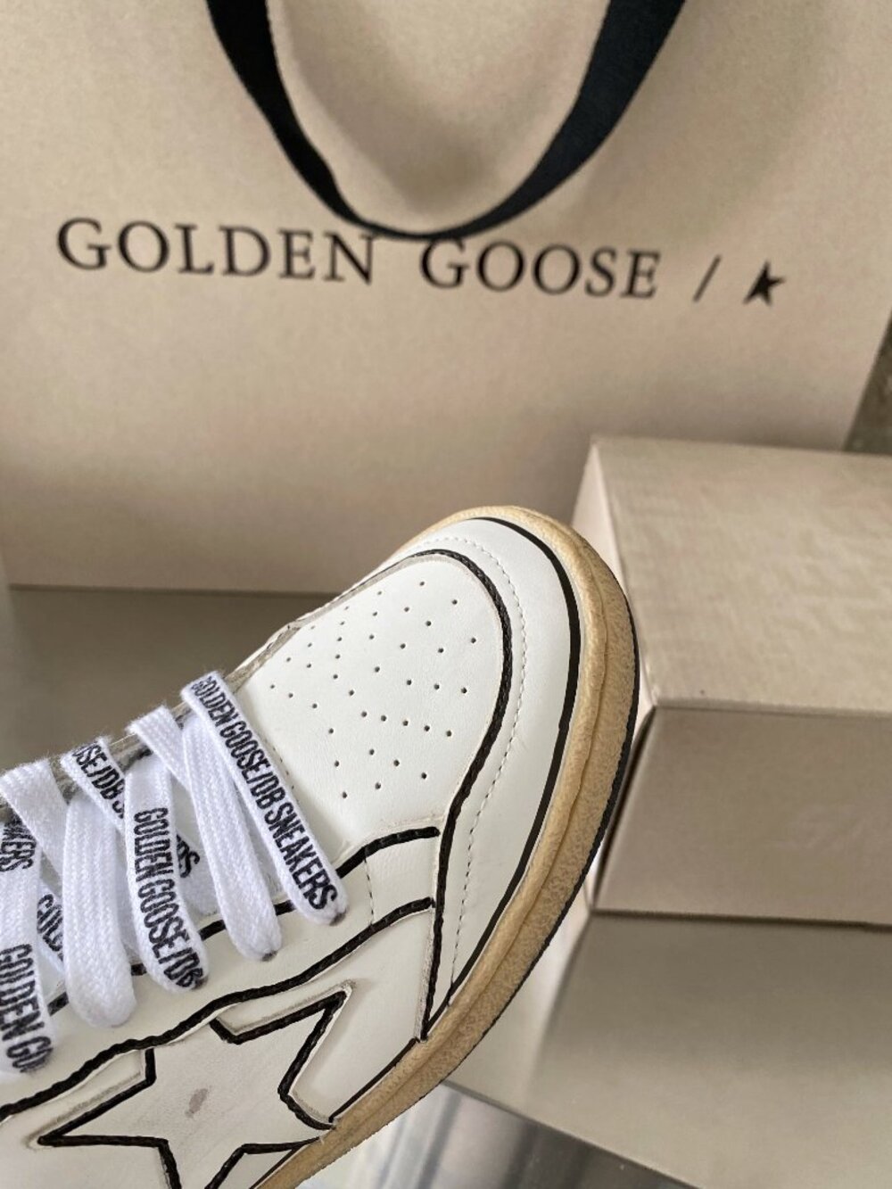 Golden Goose White and Black Women's Sneakers - Picture 6 of 6